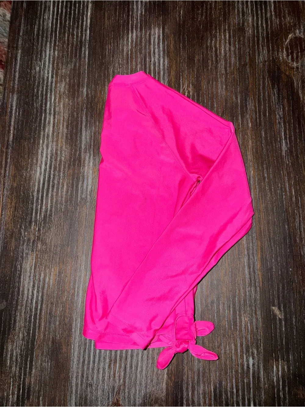 Ocean Gear Girl’s Hot Pink Swim/Rashguard Top with side ties L NWOT